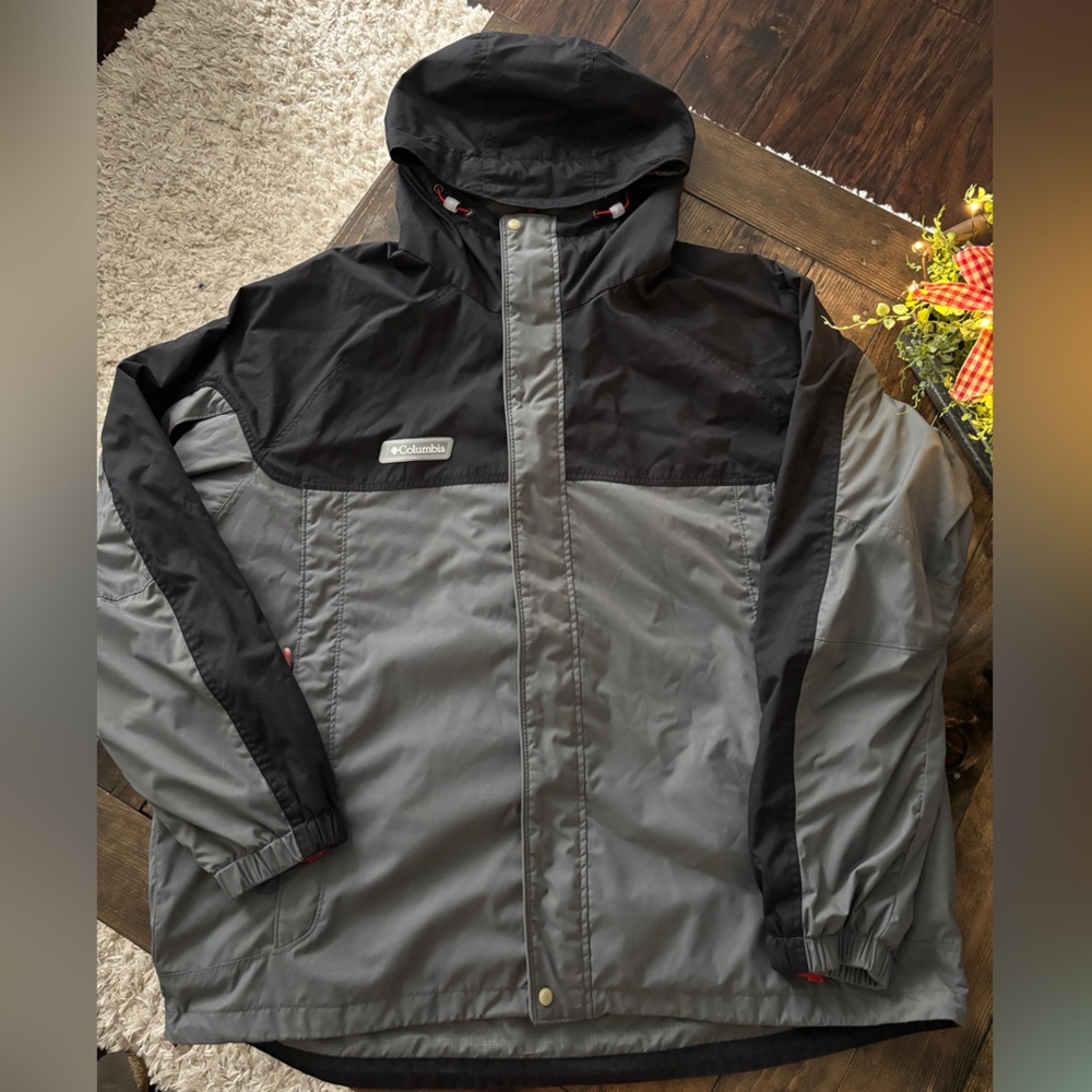 Columbia Two-Tone Outdoor Jacket
